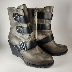 SOREL Women's After Hours Boot Size 7.5 Gray Leather Wedge Shoe